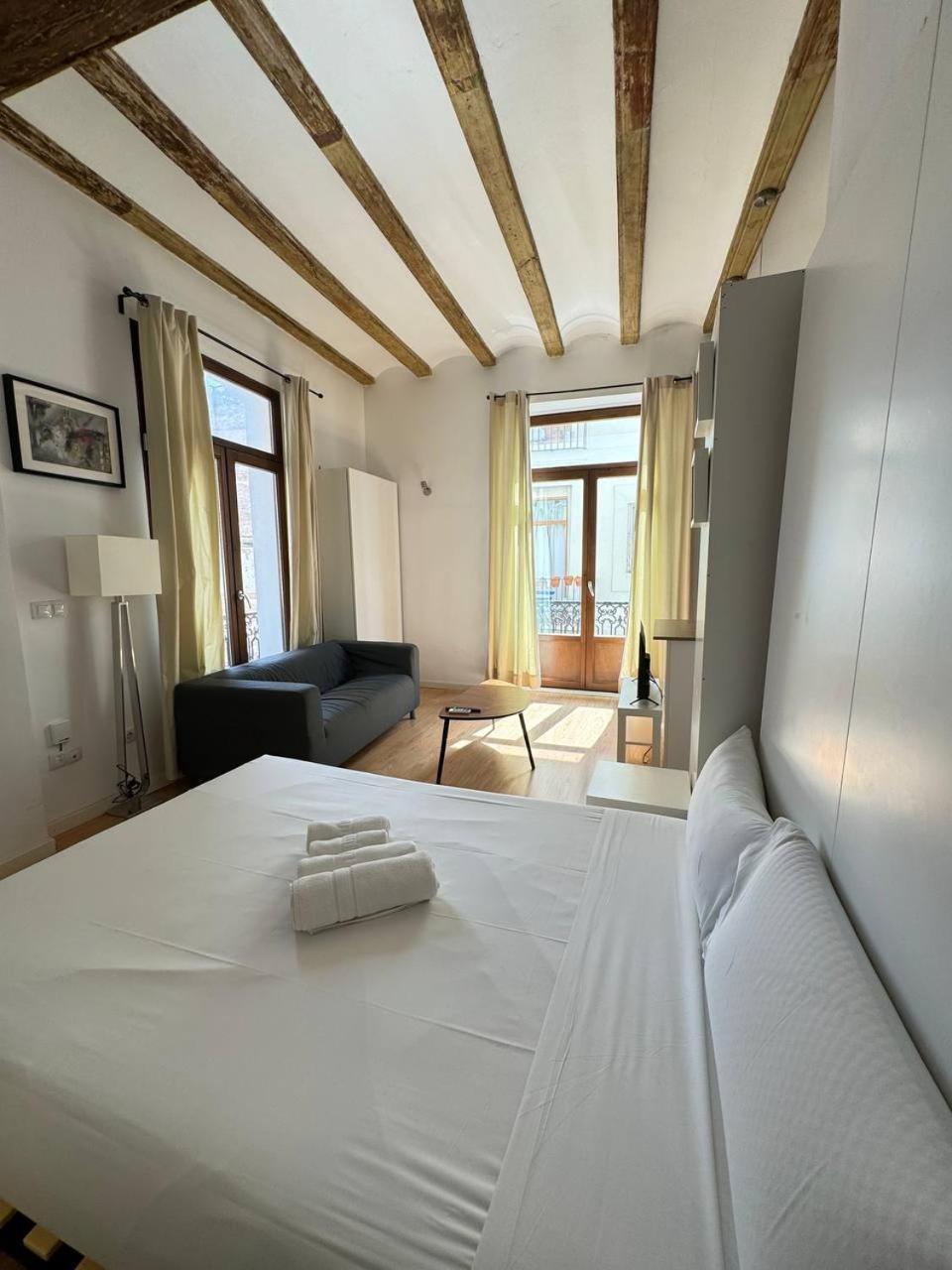 Apartament Estudio Plaza De La Reina *